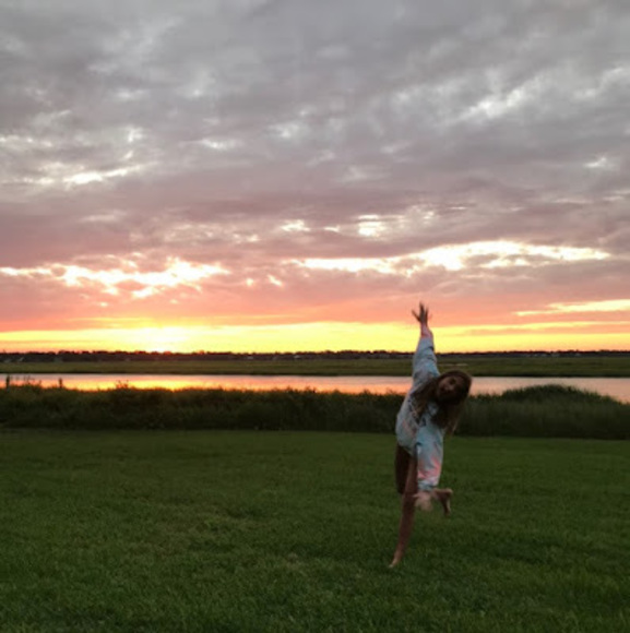 Meet your Posher, Baker - Picture 1 of 1